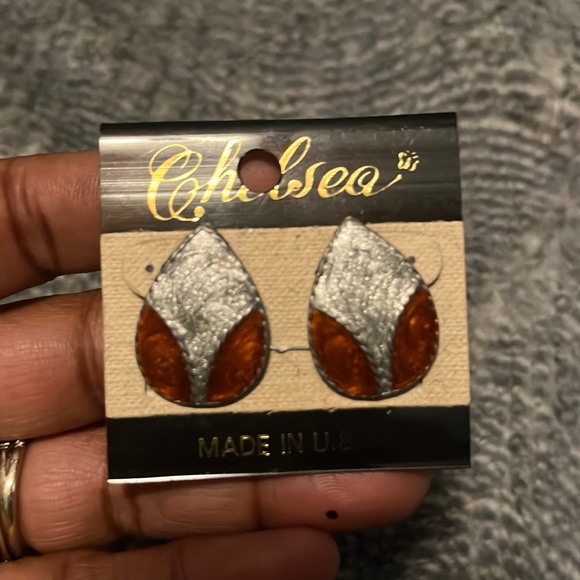 Jewelry - Vintage Earrings